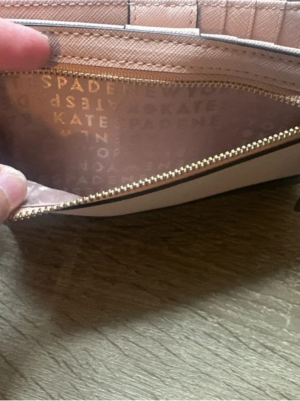 Kate Spade New York Laurel Way Stacy Wallet in Pink and Black color block